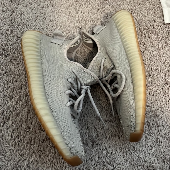 Yeezy Adidas Gray Sneakers 7 - Picture 3 of 9